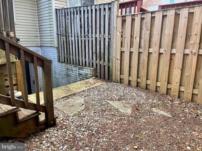 Building Photo - 518 Francis Nicholson Way