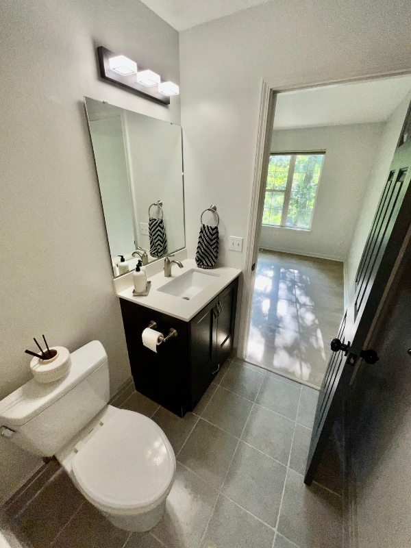 Building Photo - 6340 Quail Run Dr
