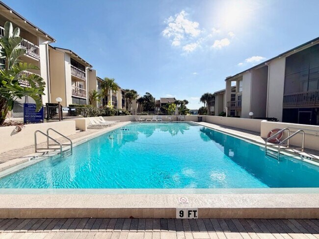 Building Photo - Altamonte Springs  - 2 Bedroom, 2 Bathroom - $1,595.00