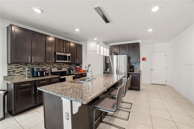 Building Photo - 817 Boca Vista Ct