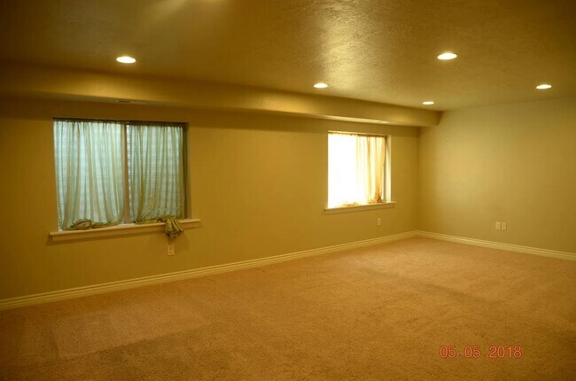 Building Photo - 10433 Sage Vista Way