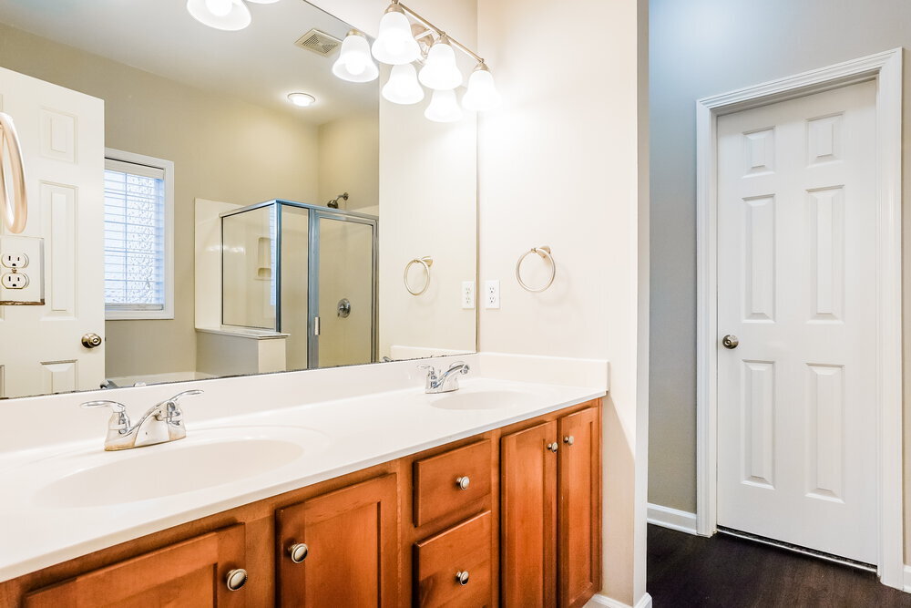 Building Photo - 125 Pearson Place