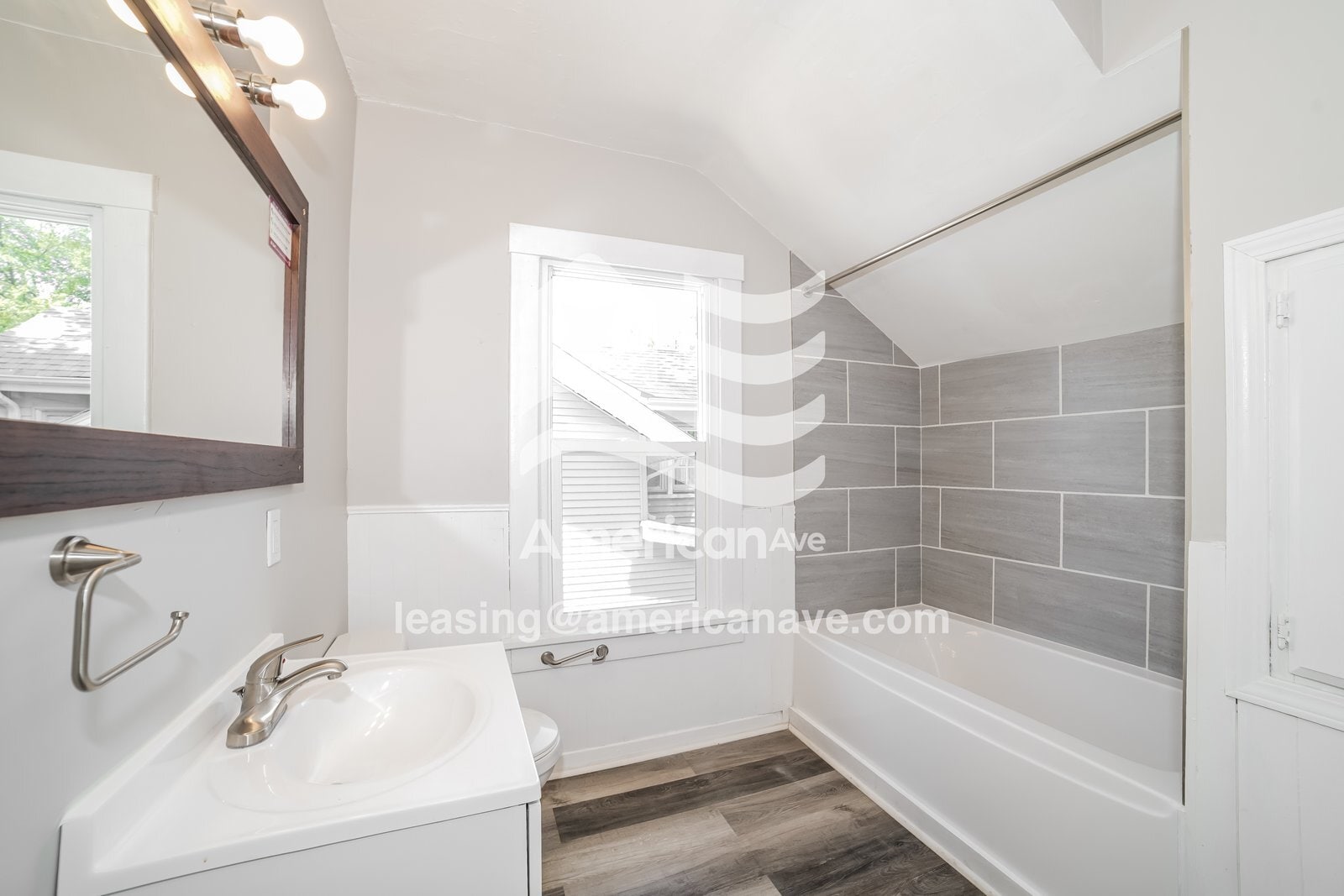 Building Photo - 2200 N Wisconsin Ave