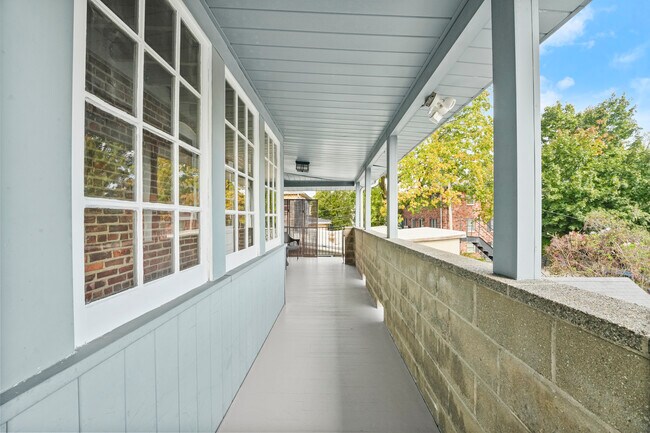 Building Photo - 311 Hamilton Ave