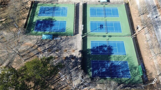 Building Photo - 12080 Greenmont Walk