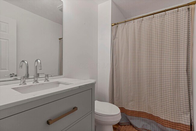 Building Photo - 2639 Berber St