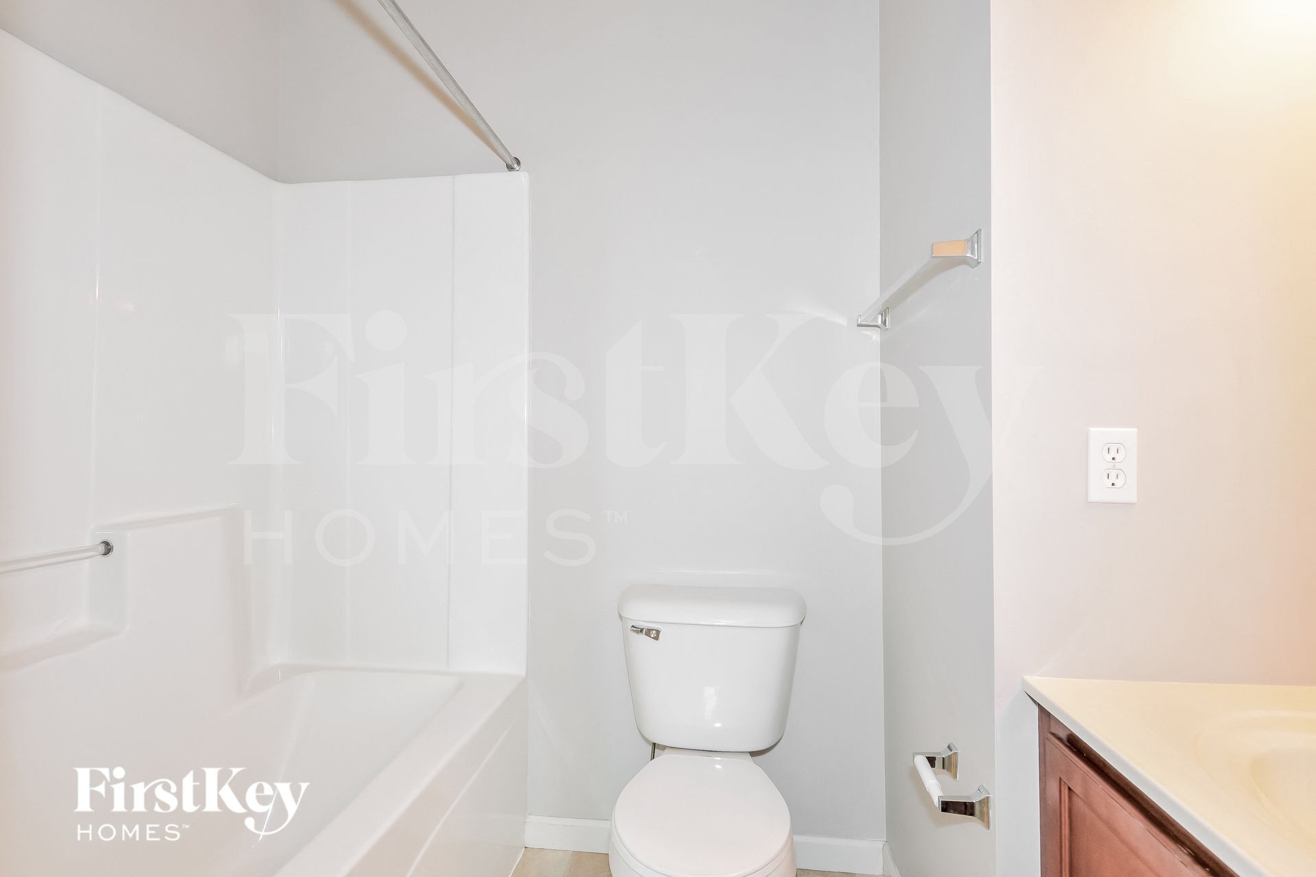 Building Photo - 3455 Hiram St