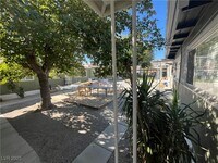 Building Photo - 221 S 10th St