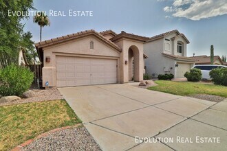 Building Photo - 3226 E Sequoia Dr