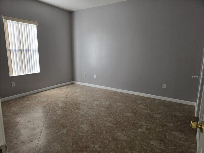 Building Photo - 24612 Portofino Dr