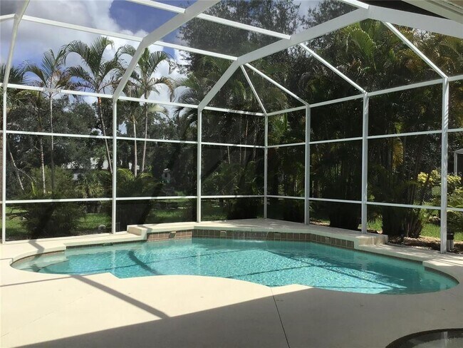 Building Photo - 1292 Hillsborough Blvd