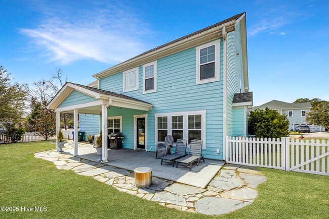 Building Photo - 204 N Brig Dr