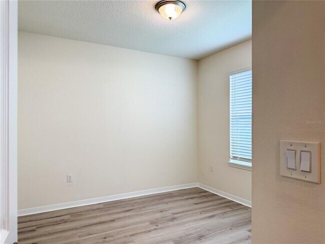 Building Photo - 16128 Mangrove Rd