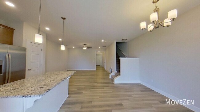 Building Photo - 327 Hollenbeck Pl
