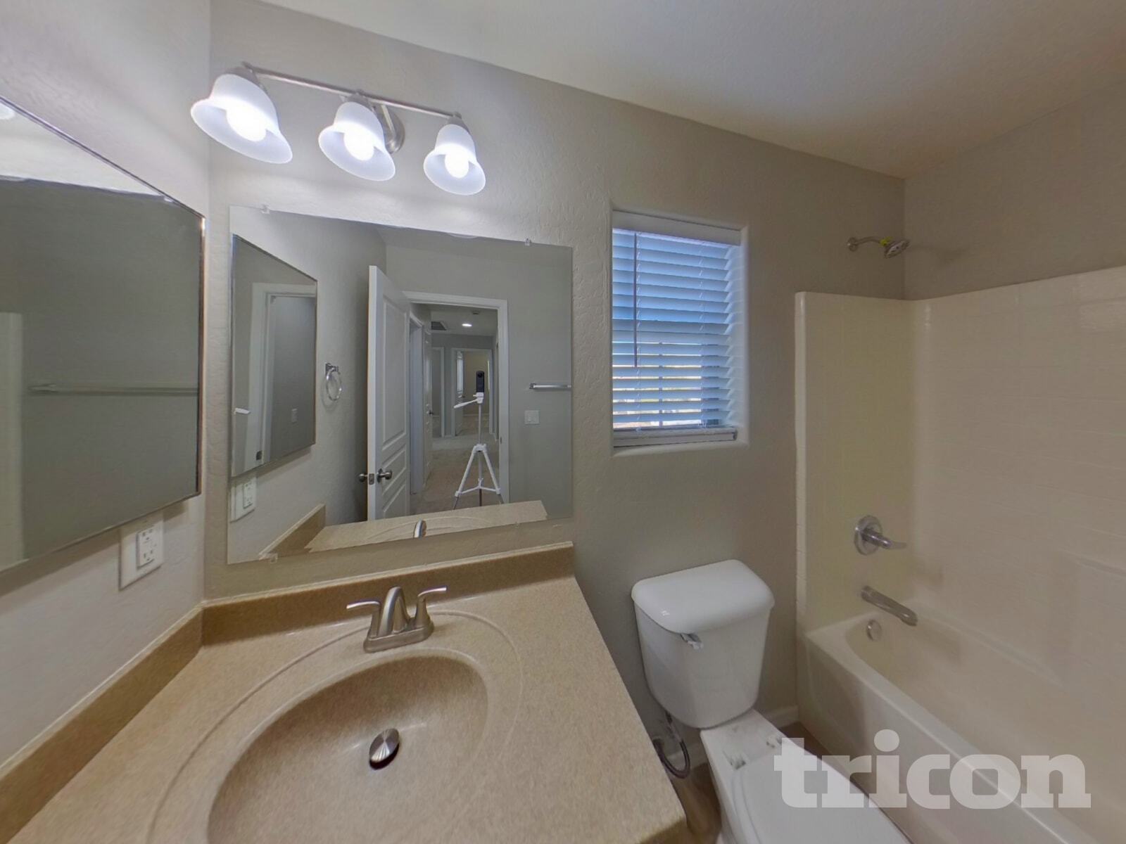 Building Photo - 8717 W Hammond Ln