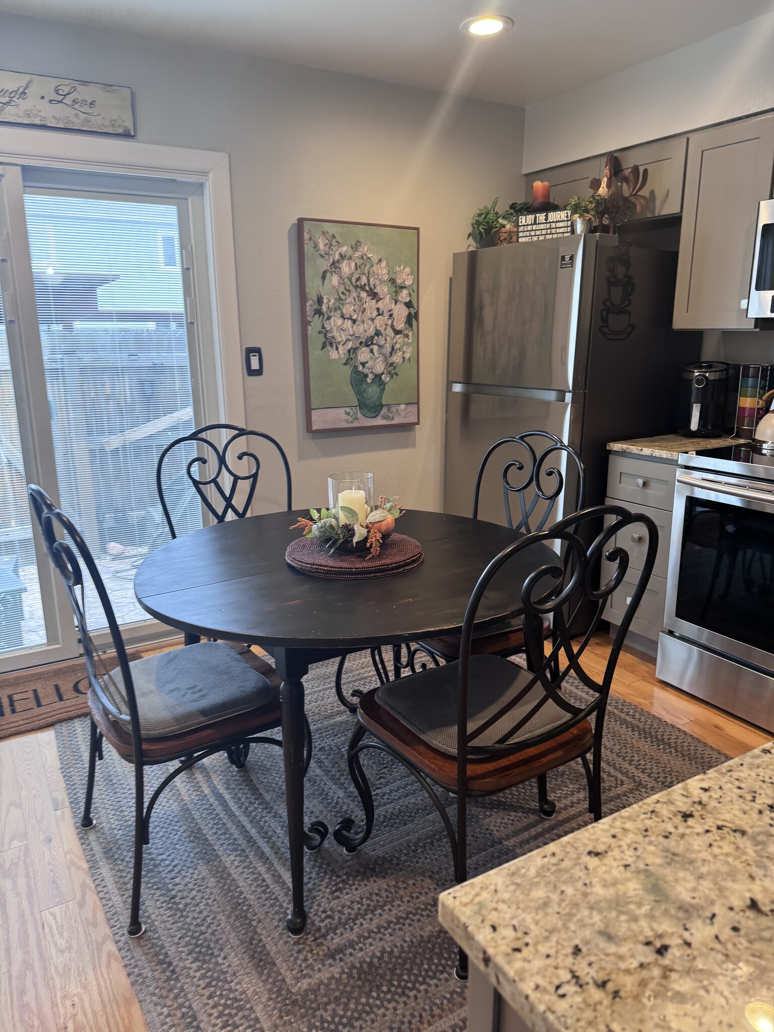 Building Photo - 3325 Misty Meadows Dr