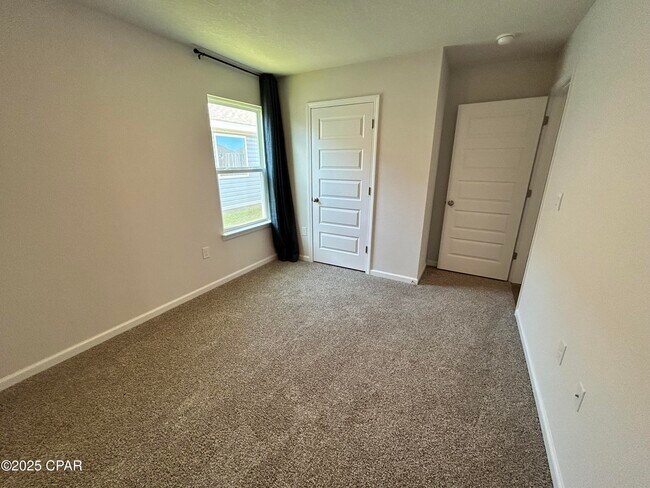 Building Photo - 5129 Rivergrass Dr