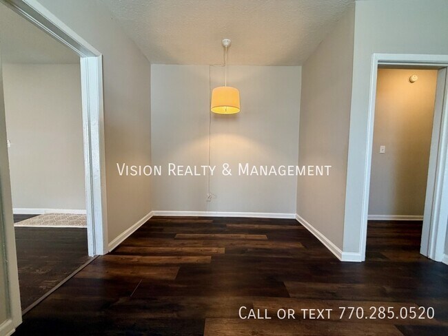 Building Photo - 3284 Stillwood Dr