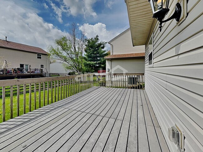 Building Photo - 45 Saddle Creek Ln