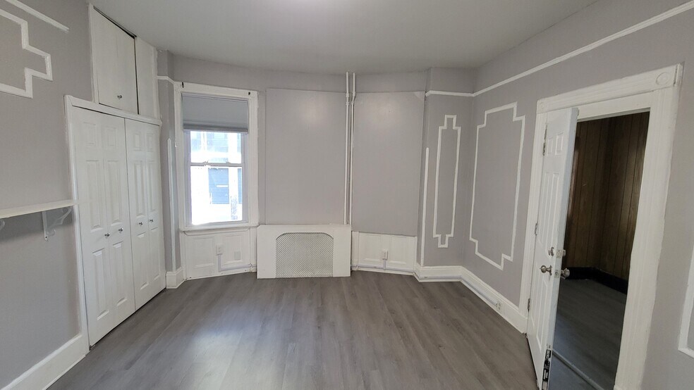 Building Photo - 6116 Palisade Ave