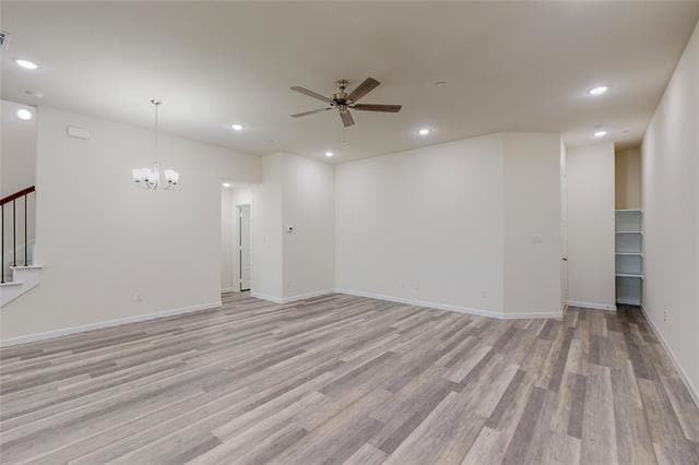 Building Photo - 16062 Doe Lk Dr