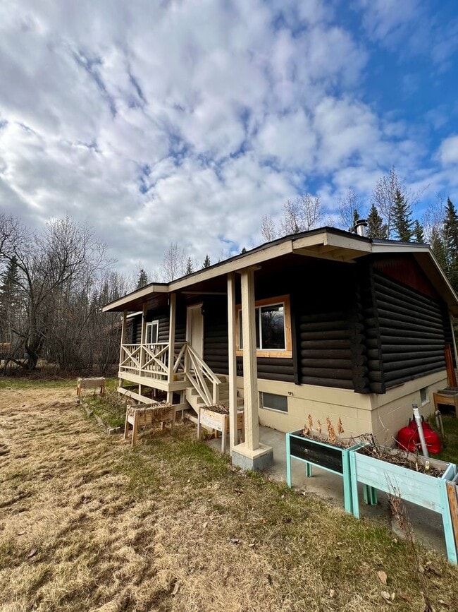 Building Photo - Charming 2-Bedroom Home in Moose Creek – D...