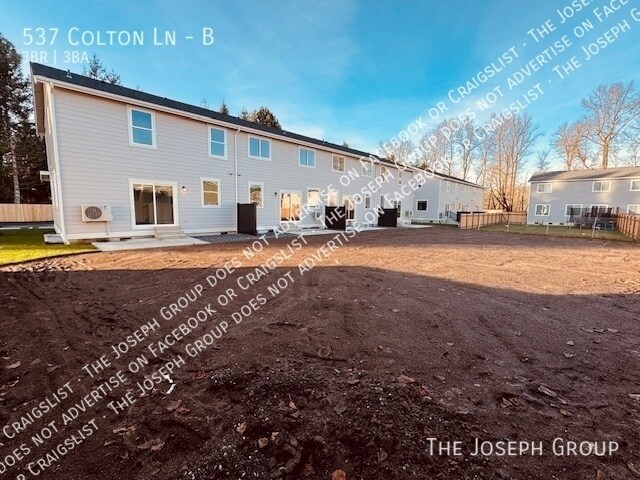 Building Photo - 537 Colton Ln