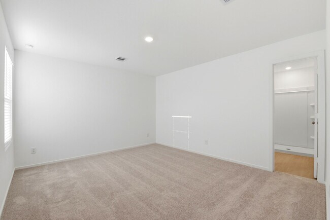 Building Photo - 15219 Abella Dr