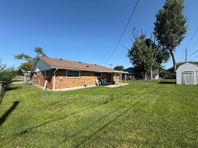 Building Photo - 7218 Old Troy Pike