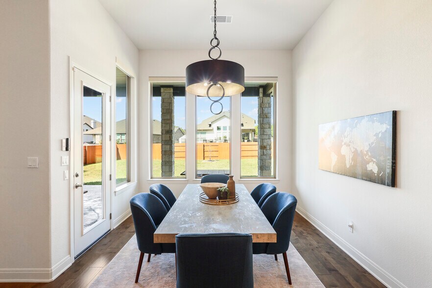 Building Photo - 299 Peakside Cir