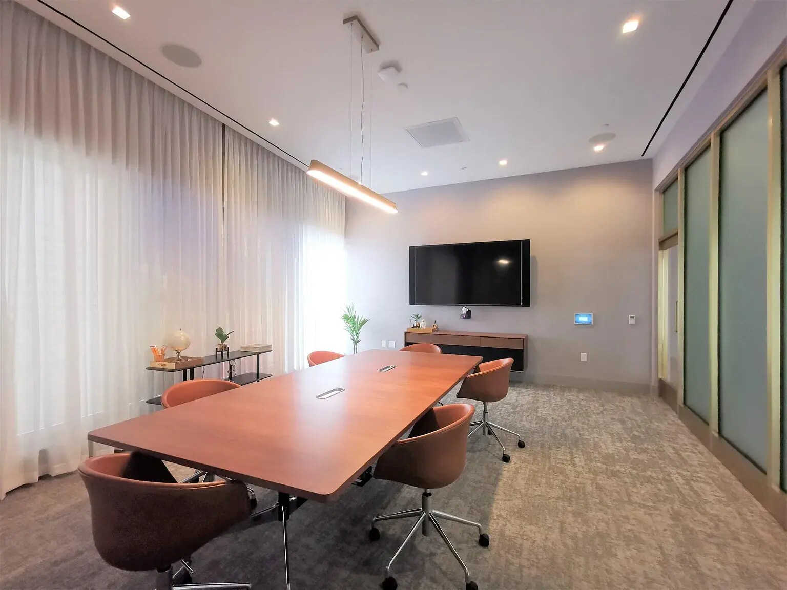 Building Photo - 75 Park Ln S