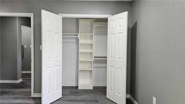 Building Photo - 4954 Urban St