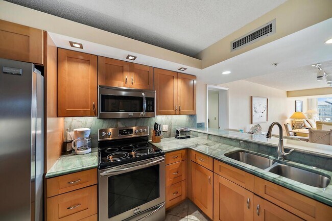 Building Photo - 2601 Marina Isle Way