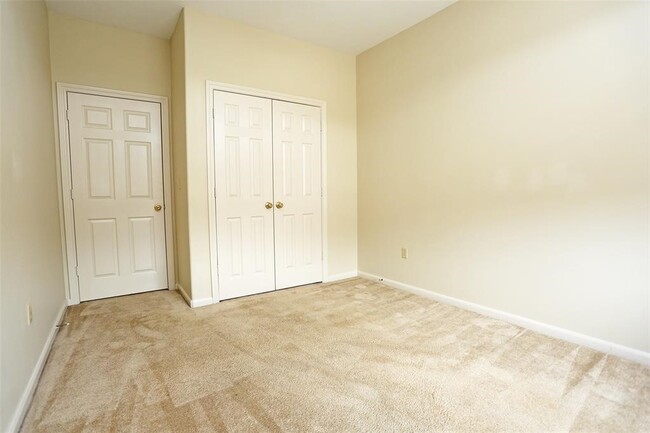 Building Photo - 12506 N Ashford Villa Ln