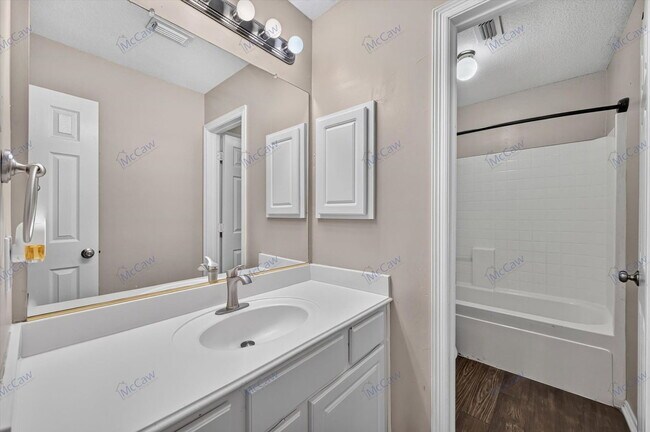Building Photo - 504 Coventry Dr