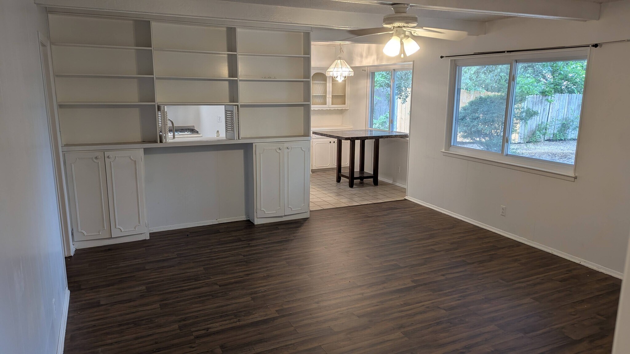 Building Photo - 3215 Quakertown Dr