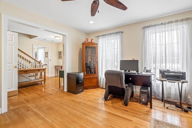 Building Photo - 20 Ordway Ln