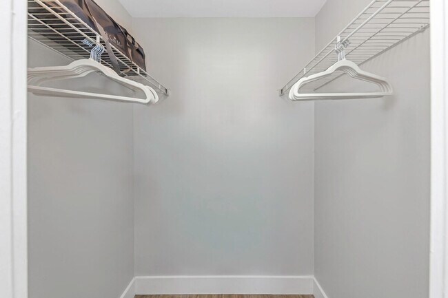 Building Photo - 4355 FL-60