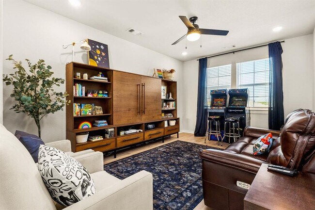 Building Photo - 12600 Purple Prairie Ln