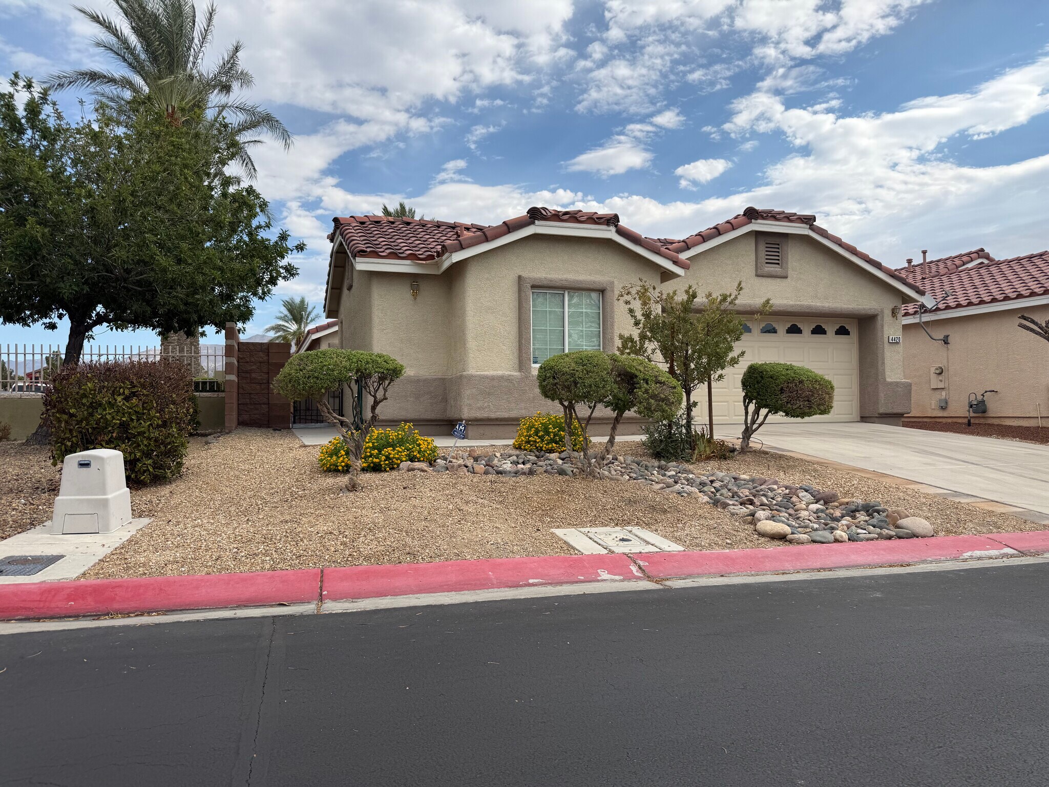 Building Photo - 4420 Meadowlark Wing Way