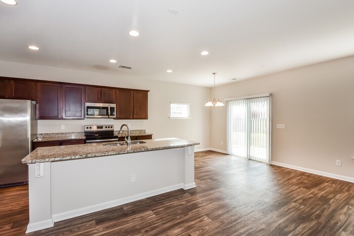 Building Photo - 316 Beacon Field Rd