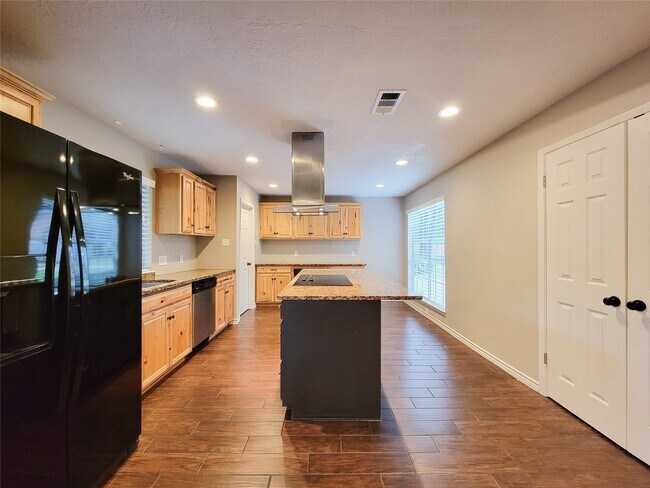 Building Photo - 3735 Hickory Knob Dr