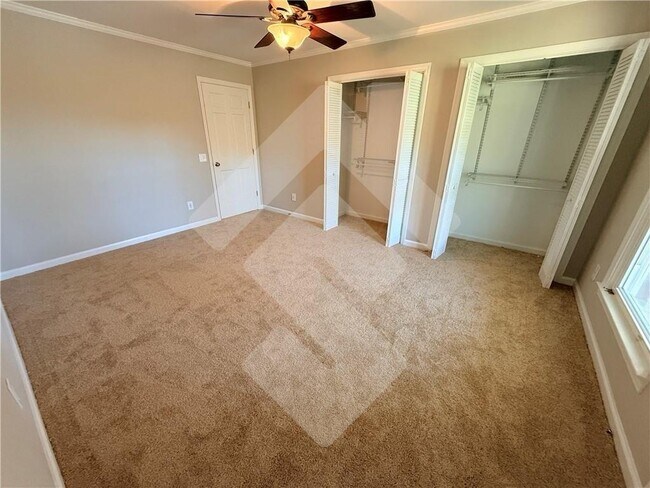 Building Photo - 3670 Gravitt Rd