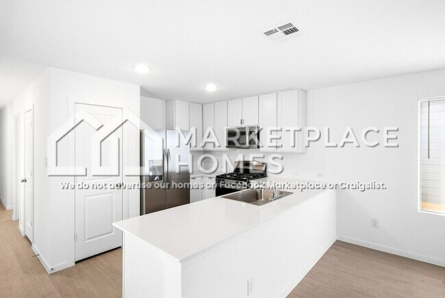 Building Photo - 6840 Marble Rdg