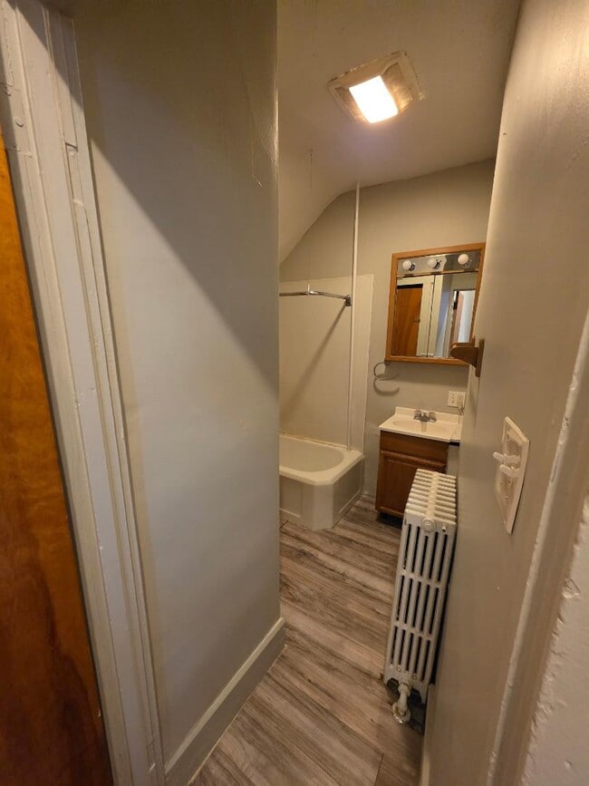 Building Photo - 218 W Horner St