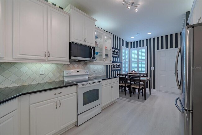 Building Photo - 16130 Amethyst Key Drive