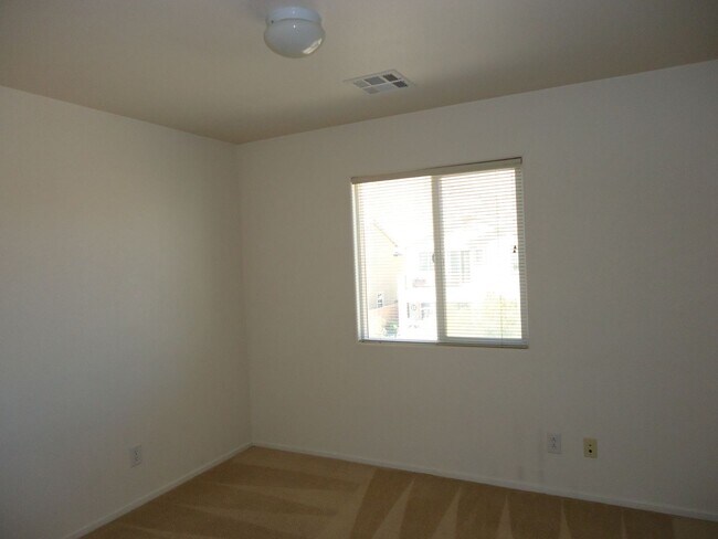 Building Photo - 7461 Ademar St
