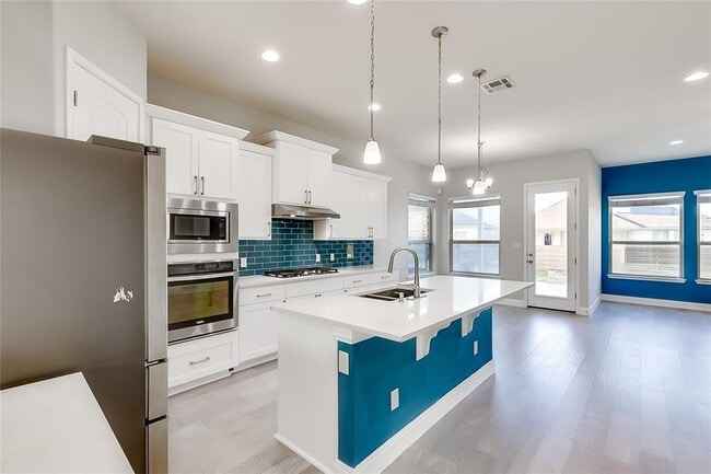 Building Photo - 1400 Little Elm Trail