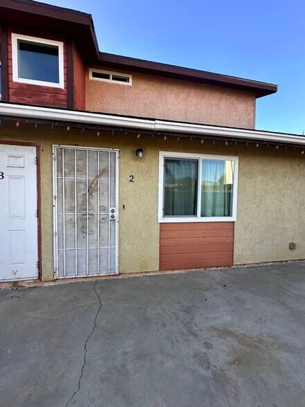 Building Photo - 1766 Magnolia Ave
