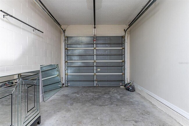 Building Photo - 2299 Santa Lucia St